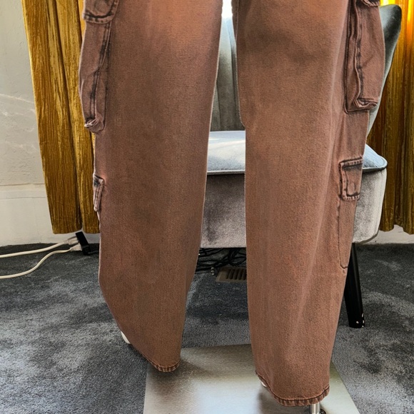 BDG Rust-Toned Denim Pants with Contrast Stitching - Picture 11 of 15